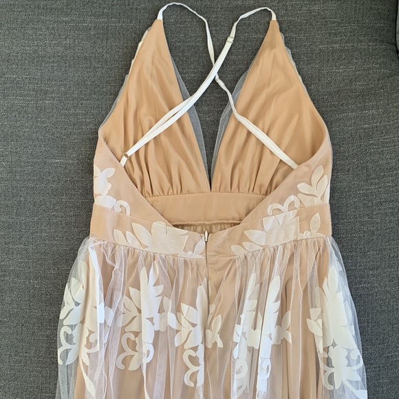 Special Occasion Maxi Dress with Velvet Floral Detail, Size M, Color Nude&White - Picture 7 of 16